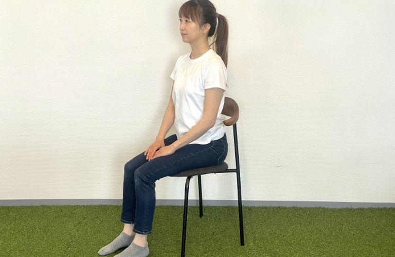 猫背を改善して肩こりのない健康な生活へ！