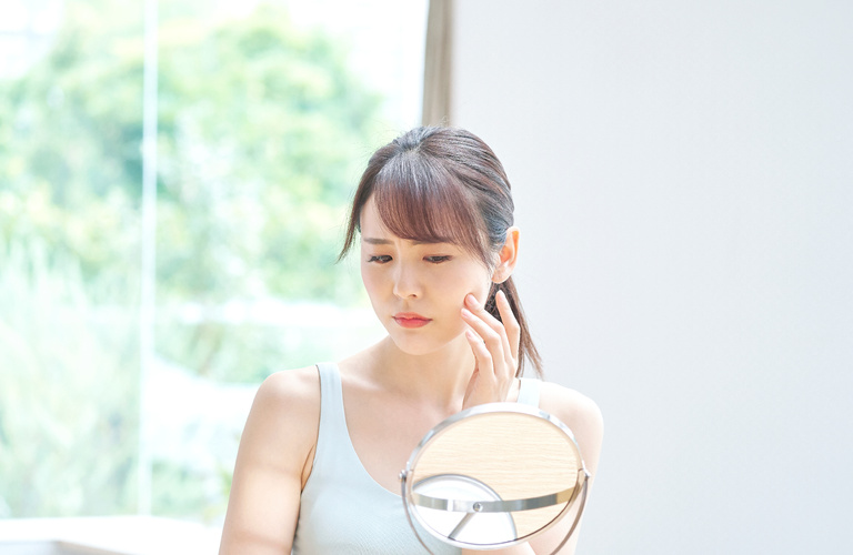 朝起きたら即試したい！顔のむくみ撃退マニュアル