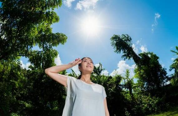 梅雨・夏のだるさ、実は“内臓疲労”？整骨院でできる体の内側ケアとは